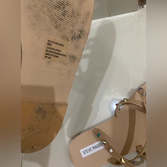 Steve Madden Tan and Purple Sandals with Studded Straps - Picture 5 of 9